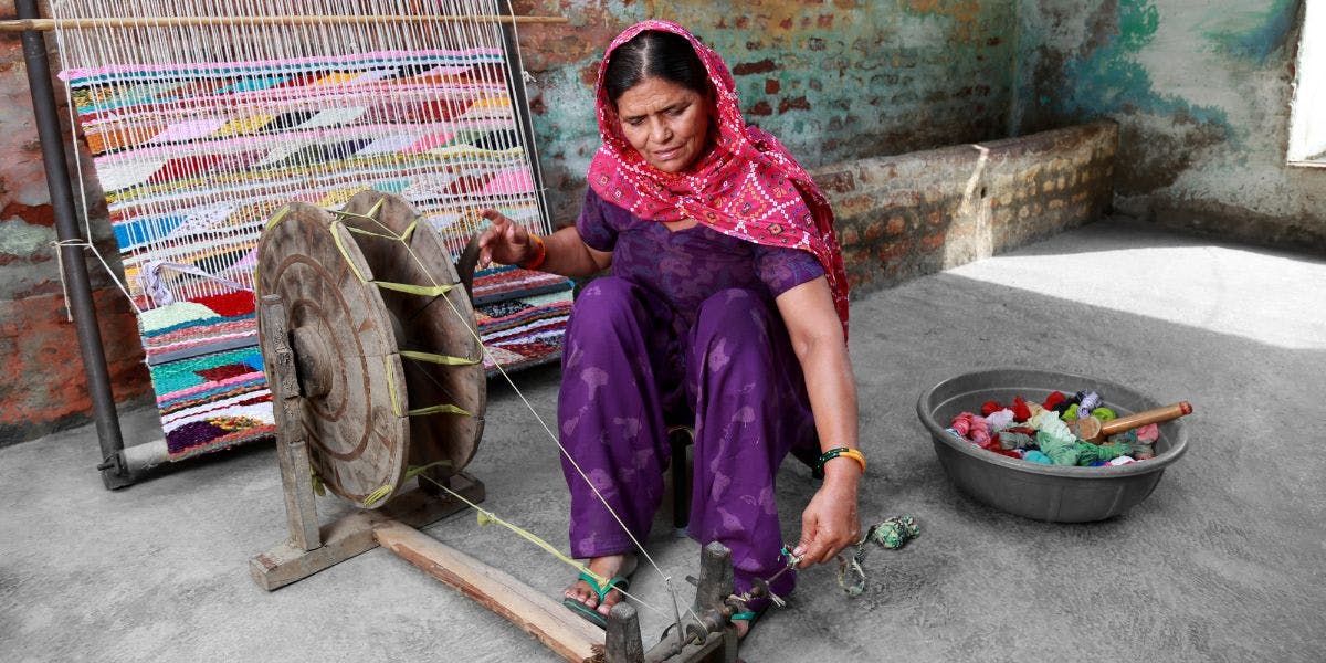 Cover Image for To Empower Artisans: The Opportunities Of Online Marketplaces